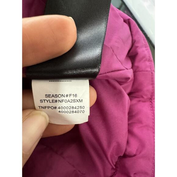 The North Face Jacket Sz L 14-16 Logo Quilted Outerwear Winter Pink Girls - Picture 7 of 7